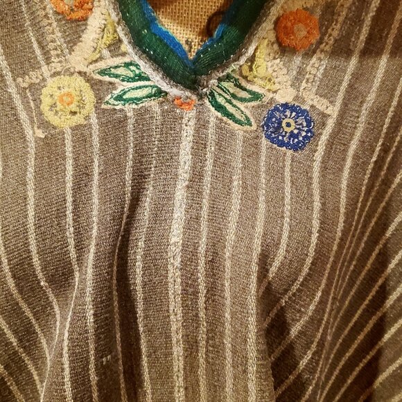 Poncho El Gaucho Antique Authentic Andean Handwoven Textile, Outdoor Lovers, - Picture 3 of 5